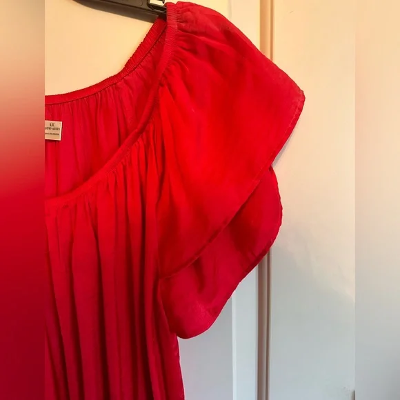 Terra & Sky 1X(16-18W) beautiful red silky blouse - Picture 4 of 6